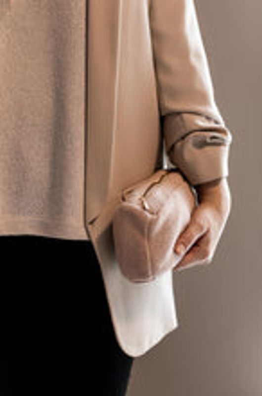 Signatur strikket clutch - light pink | By LOHN